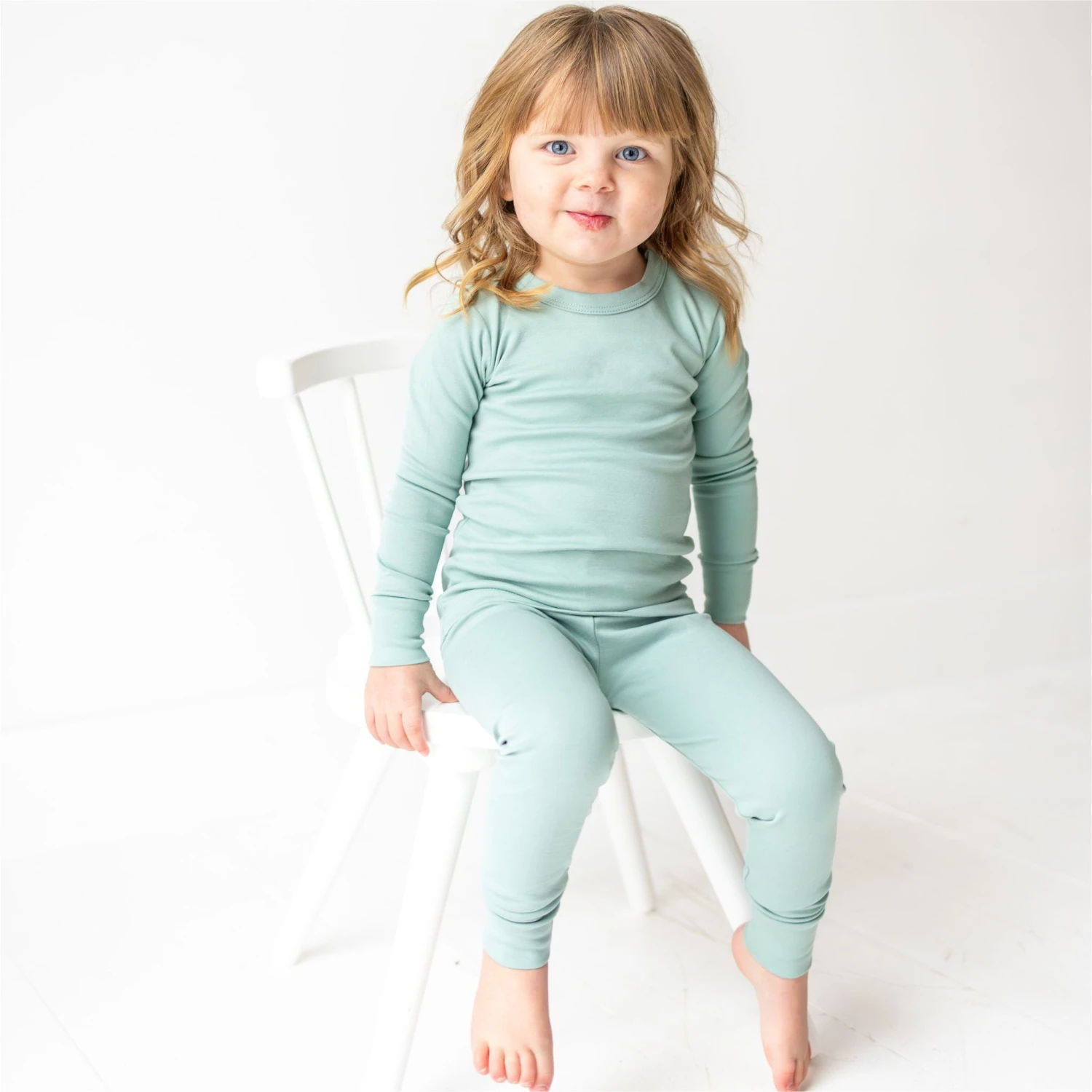 Luna & Arlo Basics Long Pajamas - Moss 5 Luna & Arlo Basics Long Pajamas - Moss - Image 5