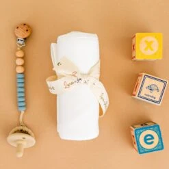 Luna & Arlo Basics Receving Blanket - Ivory