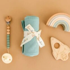 Luna & Arlo Basics Receving Blanket - Moss