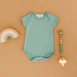 Luna & Arlo Basics Short Sleeve Bodysuit - Moss