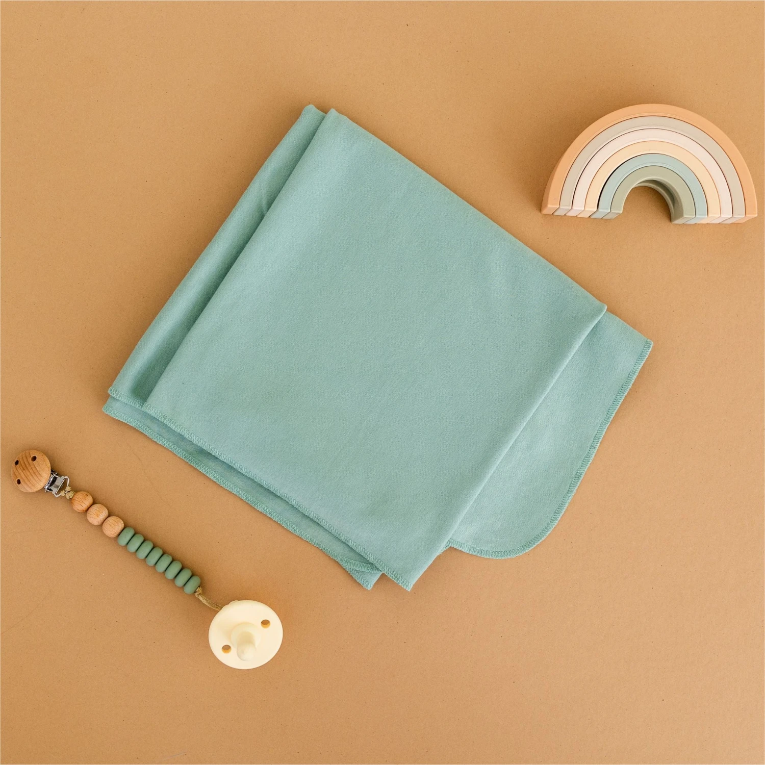 Luna & Arlo Basics Swaddle Blanket - Moss 1 Luna & Arlo Basics Swaddle Blanket - Moss