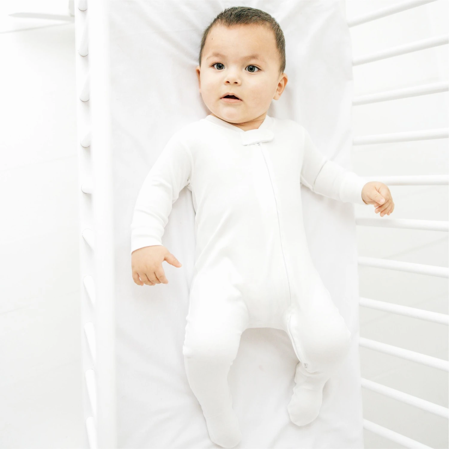 Luna & Arlo Basics Zip Footie - Ivory 3 Luna & Arlo Basics Zip Footie - Ivory - Image 3