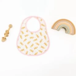 Teddy Bib - Pink By Luna And Arlo